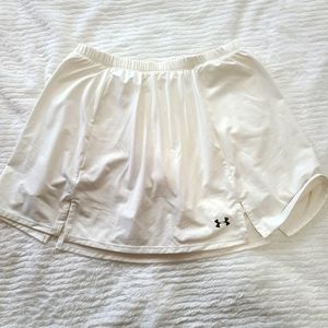 Tennis skirt UNDER ARMOUR size L